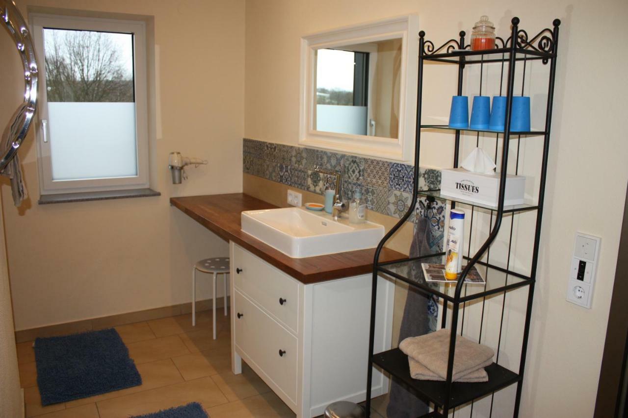 Private Zimmervermietung "Appartement Rosi" Reisbach Eksteriør bilde